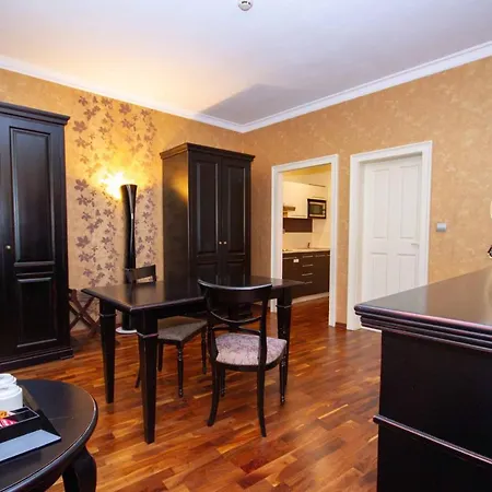 Hotel Skaritz & Bratislava