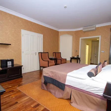 Skaritz Hotel&residence 4* Pozsony