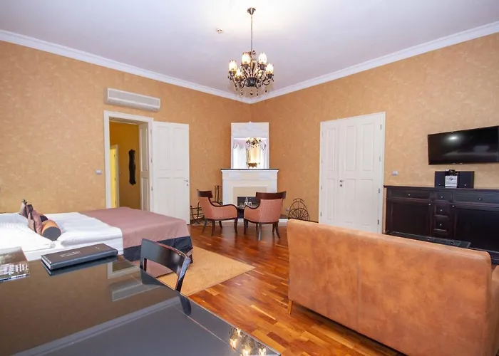 Skaritz & Bratislava